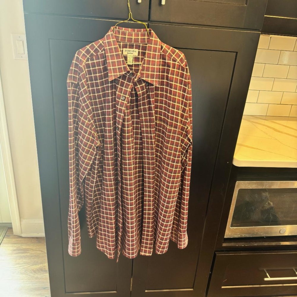 St Johns Bay Button up shirt